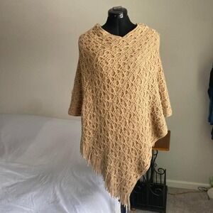 Vintage‑Inspired Tan Fringe Boho Poncho – One Size